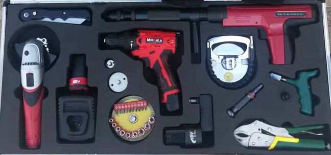 Glass breaker can break through civilian glass curtain walls, plexiglass, steel bars and iron sheets